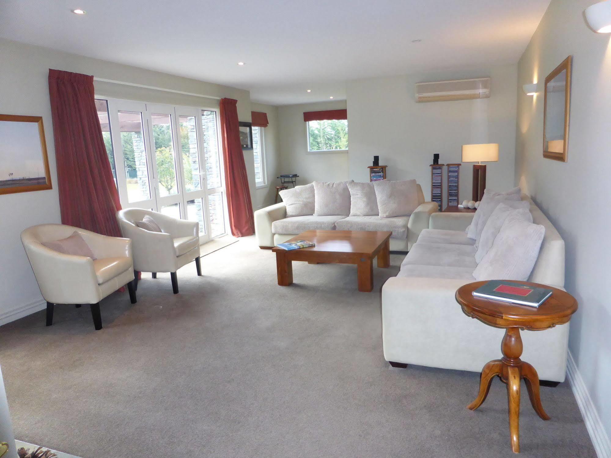 Queenstown Country Lodge Lake Hayes Dış mekan fotoğraf